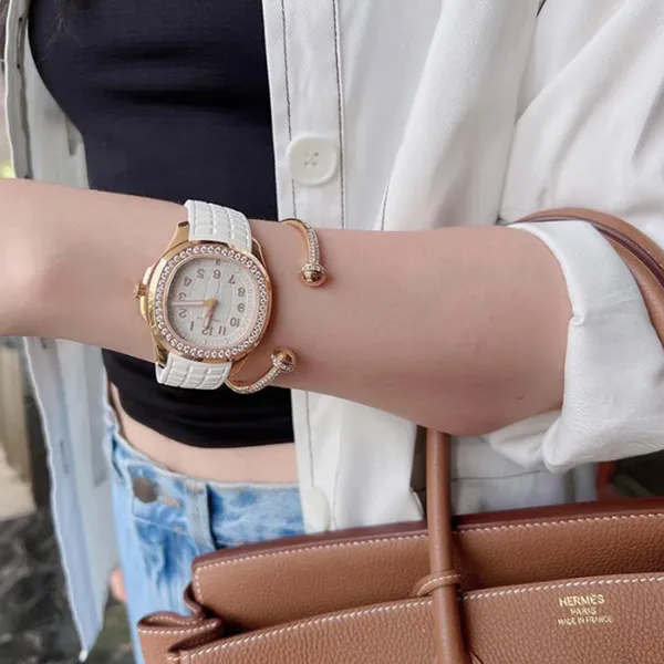 Đồng Hồ Nữ Patek Philippe Aquanaut 5269/200R-001 Màu Trắng Vàng